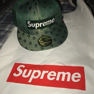 Supreme Monogram Box Logo New Era 7 1/4